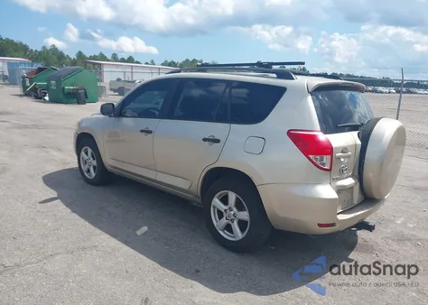 2006 Toyota Rav4 Base V6 z USA, uszkodzony, nr VIN JTMBK33V365001599